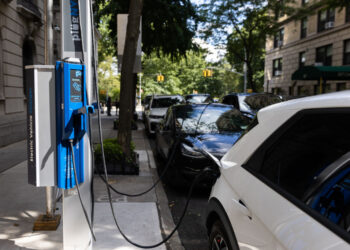 FLO is improving EV charging infrastructure