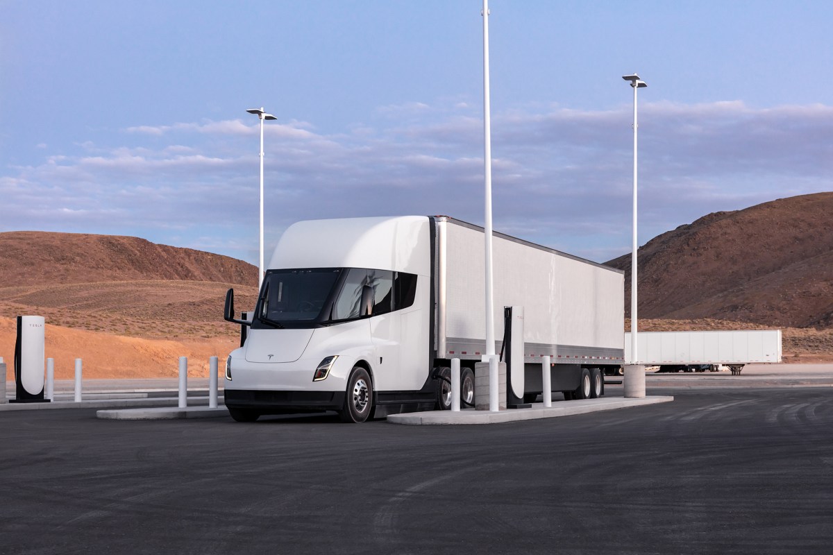 Tesla still plans to build 1,800-mile charging corridor for semi trucks despite Biden funding snub