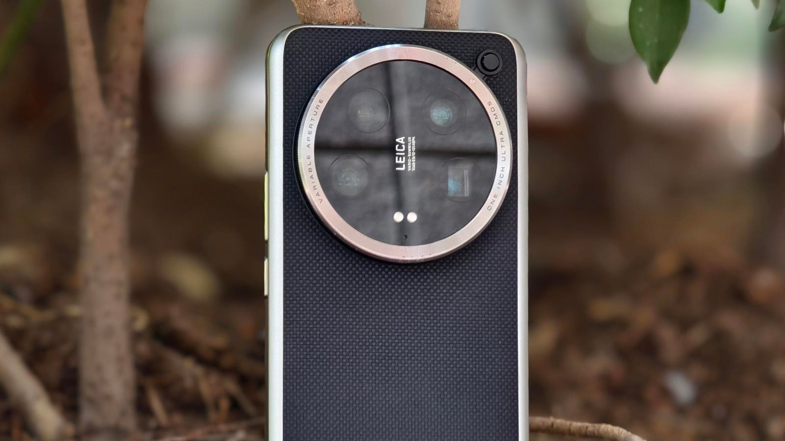 Xiaomi 14 Ultra Review: It Came, It Shot, It Conquered