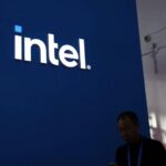 Intel shares tumble as forecast misses estimates