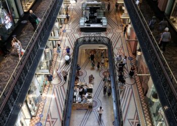 Australia government says budget to help ease high inflation