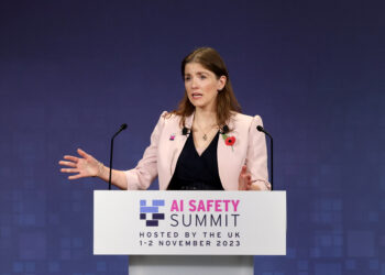 UK opens office in San Francisco to tackle AI risk