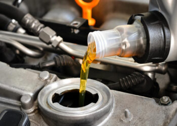 5 Oil Change Scams That Will Cost You Money — or Even Your Car