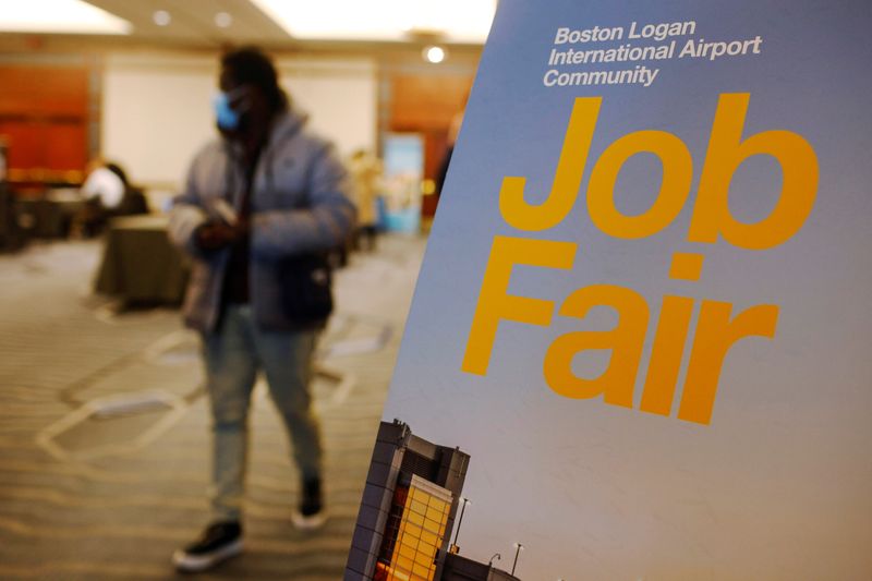 Instant View: Weekly jobless claims fall relieves recession-wary markets