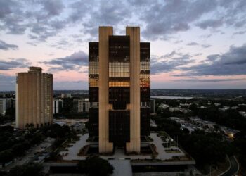 Brazil Senate committee again postpones vote on central bank financial autonomy