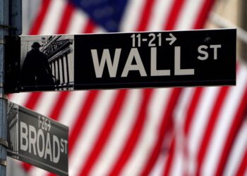Economic worries back on Wall Street’s radar after jobs data