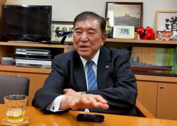 Factbox-Who’s vying to be Japan’s next prime minister?