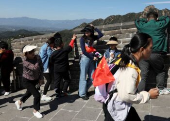 Cost-conscious Chinese tourists look to affordable options for Golden Week holiday