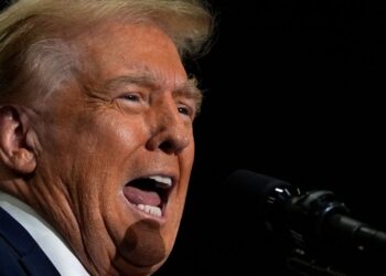 ‘So Humiliating’: Trump’s Big Rally Boast Painfully Falls Apart In Real Time