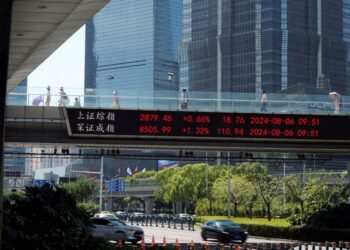 Asia shares wobble; bitcoin rallies on ‘Trump trade’