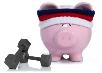 The US Consumer Is Healthy And This 10% Dividend Will Profit