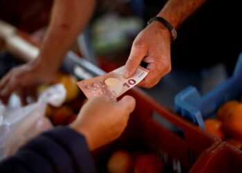 Investors’ euro zone inflation expectations fall below 2% for first time since 2022