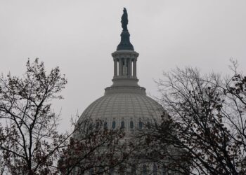 US Congress lines up stopgap bill to avert partial government shutdown