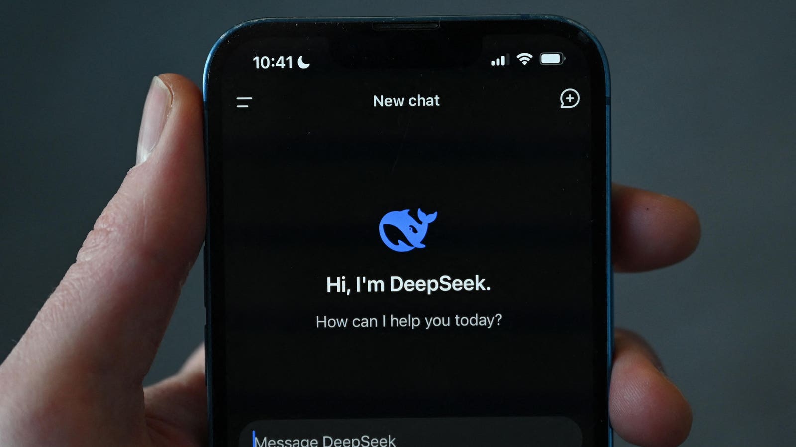 What Is DeepSeek? New Chinese Artificial Intelligence Rivals ChatGPT, OpenAI