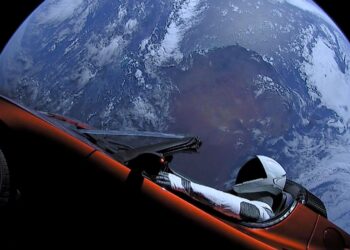 Asteroid? Nope, It’s Elon Musk’s Tesla Roadster Cruising Through Space