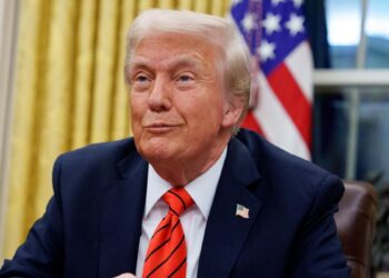 Trump Signs New Order to Vastly Expand His Presidential Powers