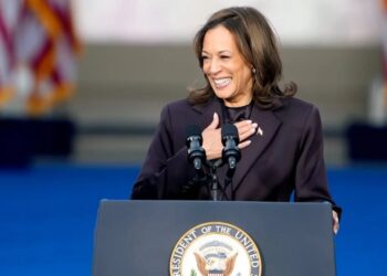 Former Vice President Kamala Harris Signs With CAA