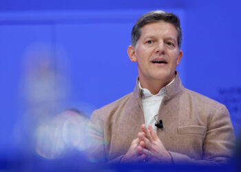 Sequoia’s Roelof Botha warns ‘chumps’ not to buy into SPVs