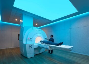 Startup co-founded by longevity guru Peter Attia emerges from stealth