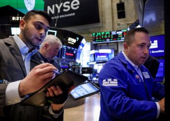 Rising investor angst about economy to be tested by US jobs data