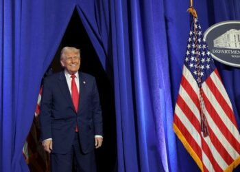 Trump demands ‘accountability’ for his pursuers at Justice Department speech