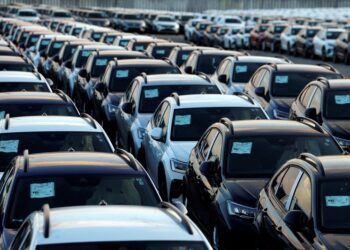 Morning Bid: Tariff carnage rumbles on