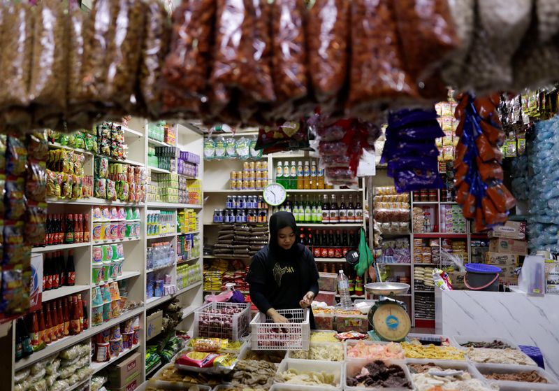 Malaysia’s March CPI rises 1.4% y/y, below forecast