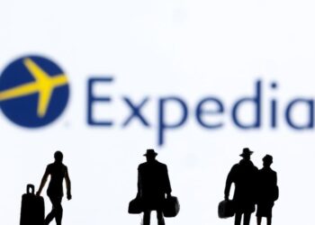 Expedia shares fall after soft US travel demand leads to revenue miss