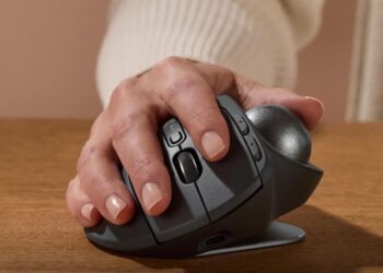 Logitech MX Ergo S Trackball Can Help With RSI And Desk Space