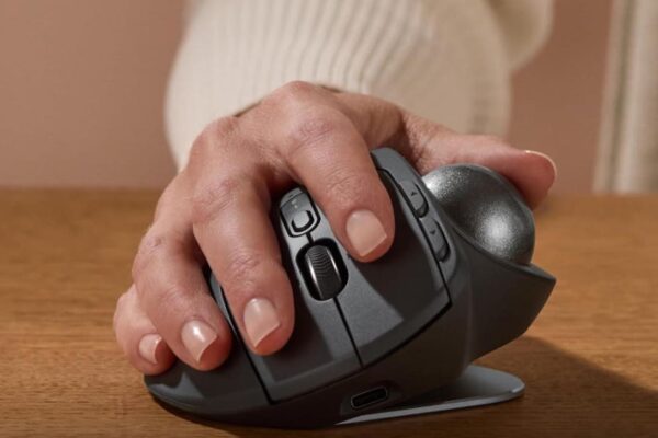 Logitech MX Ergo S Trackball Can Help With RSI And Desk Space