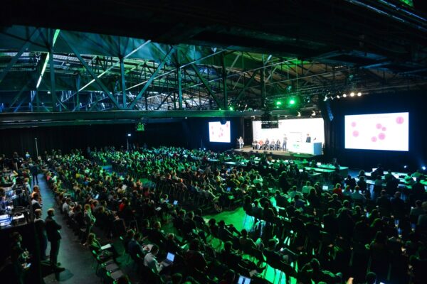 Clock’s ticking: Save up to $900 on TechCrunch Disrupt 2025 tickets before prices rise