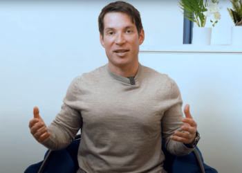 How AI sales startup Landbase nabbed Ashton Kutcher’s Sound Ventures to lead its $30M Series A