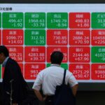 Stocks struggle, oil up for 3rd week as Trump weighs US action on Iran