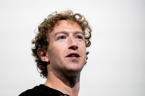 After trying to buy Ilya Sutskever’s $32B AI startup, Meta looks to hire its CEO