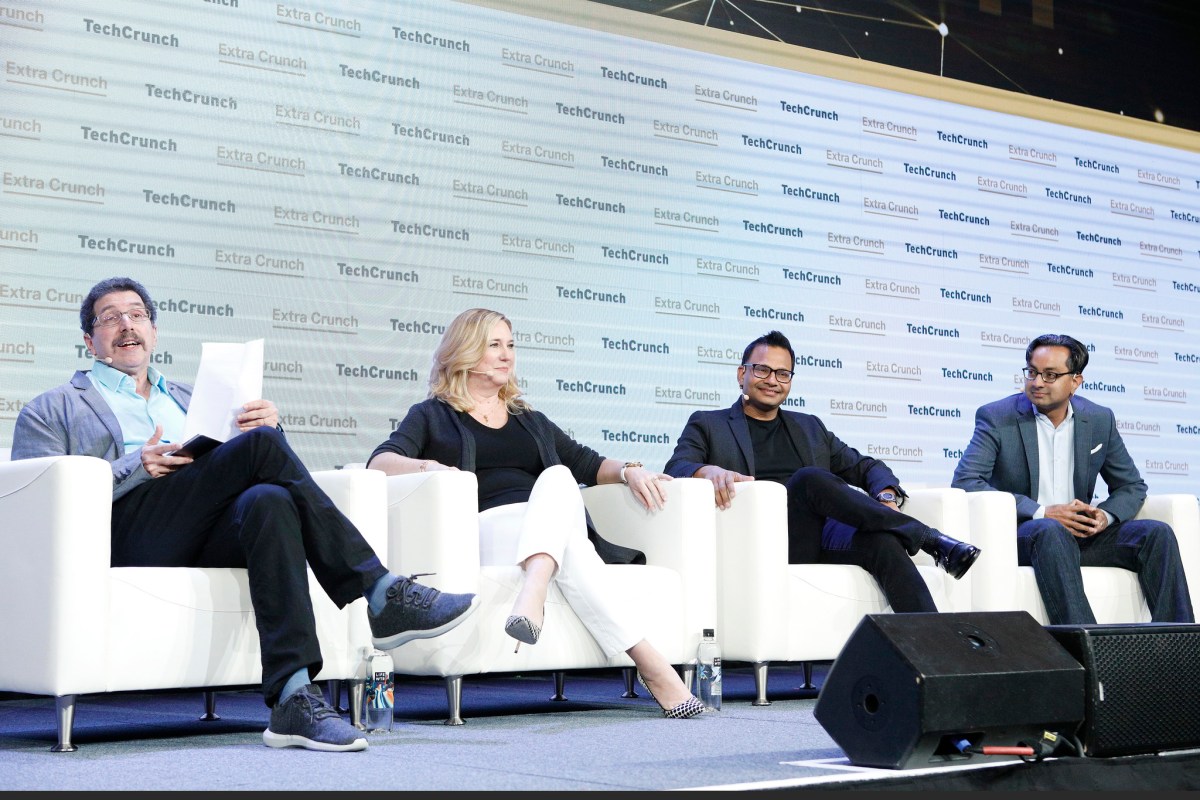 Medha Agarwal, Jyoti Bansal, and Jennifer Neundorfer on what makes a pitch land at TechCrunch Disrupt 2025