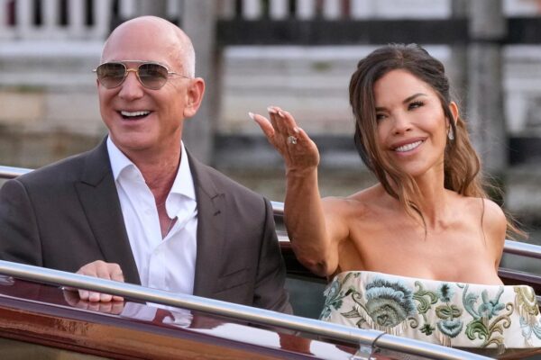 Here’s How Much The Bezos-Sánchez Wedding Extravaganza Really Cost