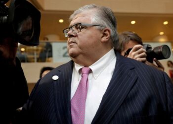 World economy faces ‘pivotal moment’, central bank body BIS says