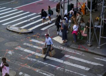 US consumer prices rise in June as tariff pass-through begins