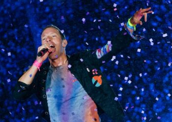 Astronomer CEO Andy Byron Resigns After Coldplay Kiss Cam Fiasco