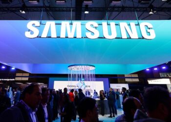 Samsung Foundry Signs $16.5 Billion Deal With Tesla To Make AI Chips