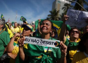 Brazil Supreme Court justice orders house arrest of former president Bolsonaro