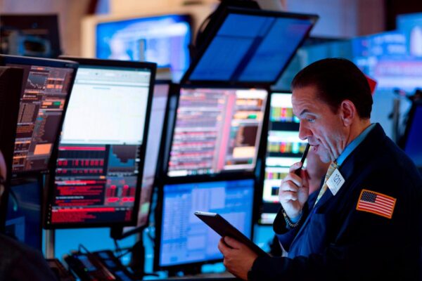 Stocks just broke through a key level that indicates a sell-off. Here’s how much the S&P 500 will fall before you should buy, according to one strategist