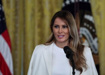 Melania Trump sends letter to Putin about abducted children