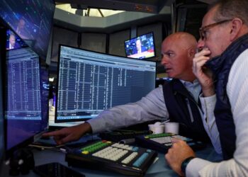 US jobs data poses hurdle for rate-cut hopes, stocks rally