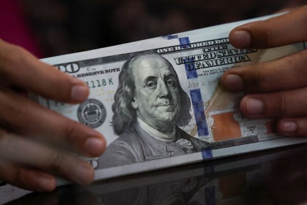 Dollar steady as inflation data and central banks take focus