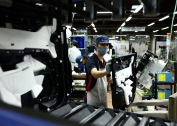 Japan auto sector confidence dives, manufacturers’ index logs first fall in four months: Reuters poll
