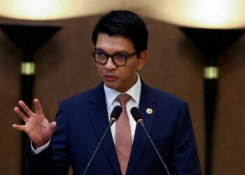 Madagascar president warns of coup attempt as more soldiers join protests