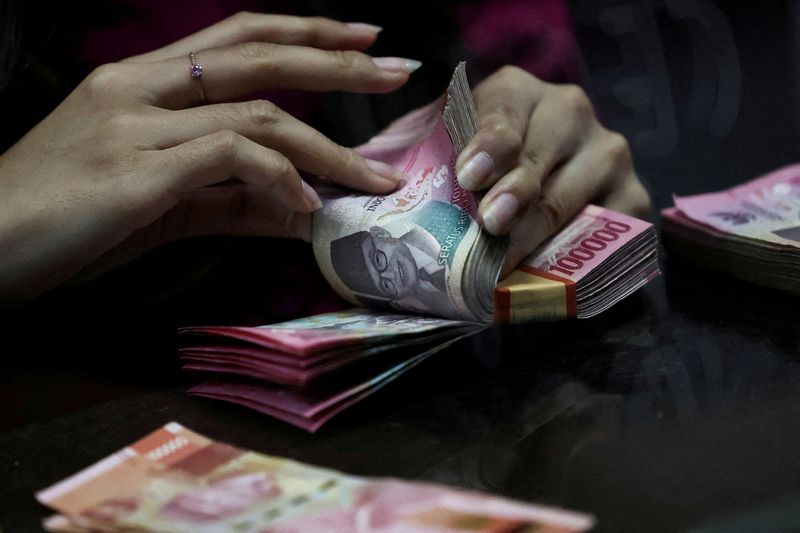 Bank Indonesia set to cut rates again as growth trumps rupiah concerns