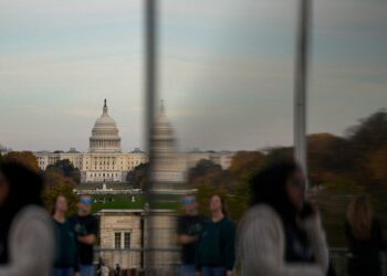 US government shutdown ties record, as congressional inaction takes toll