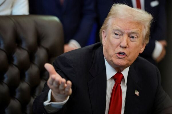 Talks to end US shutdown look promising, Senate majority leader says